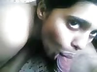Fingering makes Indian filly in the mood to suck